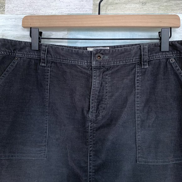 SOLD The North Face Corduroy Utility Skirt Gray - Picture 2 of 7